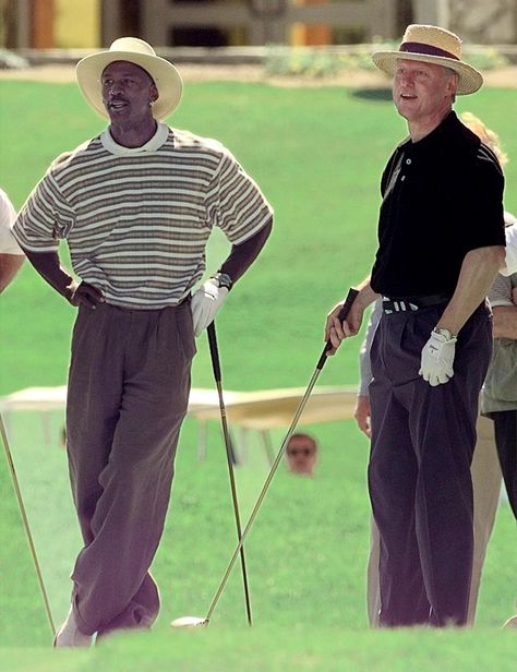 Head-Turning Michael Jordan Fashion Looks That Prove He Was ’90s Menswear’s GOAT | British Vogue Michael Jordan Fashion, Michael Jordan Style, Michael Jordan Golf, 90s Menswear, Outfit Wallpaper, Golf Fashion Men, Jordan Golf, Michael Jordan Photos, Jordan Style