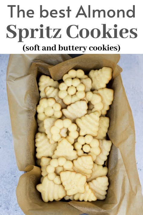 Almond Spritz Cookies, Cookie Press Recipes, Classic Christmas Treats, Spritz Cookie Recipe, Spritz Cookies, Cookie Press, Xmas Cookies, Almond Cookies, Easy Cookie Recipes