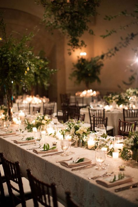 Wedding Tablescapes Round, Emerald Green Wedding Theme, Monterey Style, Wedding Dress Illusion, Neutral Wedding Decor, Classic And Elegant Wedding, French Country Wedding, Modern Wedding Reception, Indoor Wedding Receptions