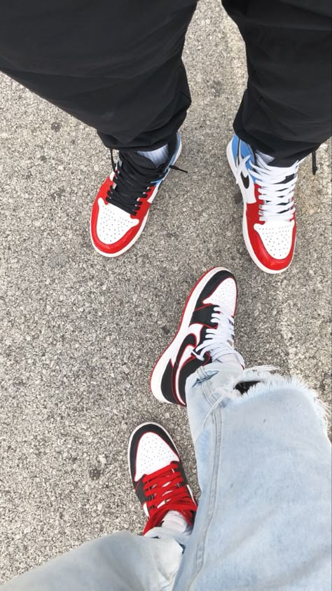 Jordan Couples, Matching Outfits For Couples, Outfits For Couples, Jordan 3s, Couple Sneakers, Jordan Shoes Girls, Couple Shoes, Jordan Outfits, Fresh Shoes