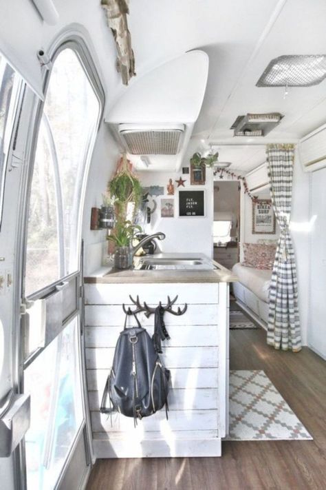 fine 16 Smart Camper Decorating Ideas Travel Trailers http://matchness.com/2018/02/04/16-smart-camper-decorating-ideas-travel-trailers/ Rv Decorating, Camper Vintage, Airstream Living, Campervan Ideas, Camping Vintage, Airstream Remodel, Airstream Interior, Airstream Renovation, Caravan Renovation