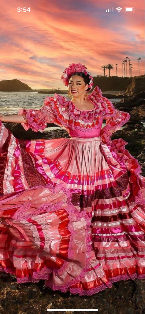 Ballet Folklorico Dresses Jalisco, Dominican Republic Traditional Clothing, Sinaloa Folklorico Dress, Jalisco Dress Folklorico, Jalisco Folklorico Dresses, Folklorico Aesthetic, Mexican Dance Dress, Folklorico Dress, Mexican Traditional Clothing