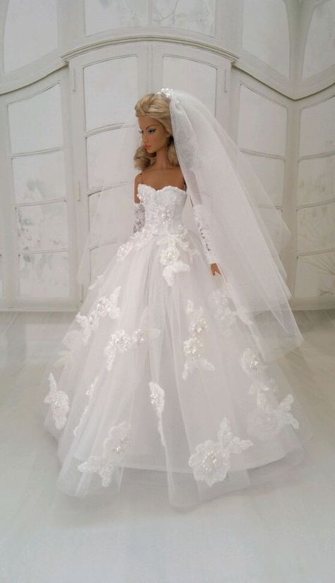 Doll Wedding Dress, Barbie Bridal, Sewing Barbie Clothes, Barbie Wedding Dress, Dress For, Barbie Fashionista Dolls, Wedding Doll, Barbie Bride, Barbie Wedding