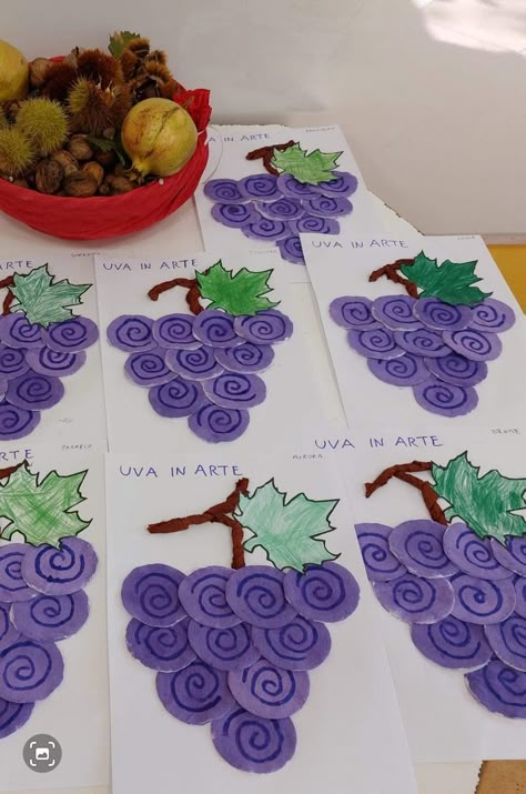 Grapes Crafts For Kids, Grape Craft, Summer Preschool Activities, Flower Crafts Kids, Baby Crafts Diy, Fruit Crafts, African Crafts, Toddler Arts And Crafts, Bible Crafts For Kids