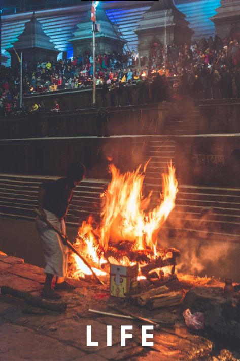 Shamshan Ghat Image, Manikarnika Ghat Quotes, Shamshan Ghat Photography, Manikarnika Ghat Photography, Jomidar Bari, Manikarnika Ghat, City Life Photography, Broken Screen Wallpaper, Pictures Of Shiva