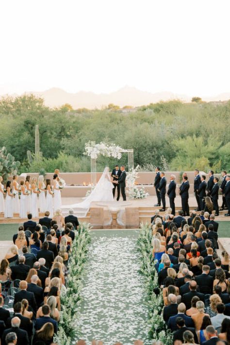 Four Seasons Resort Scottsdale At Troon North | Wedding Venues | Scottsdale, Arizona Modern Wedding Songs, Modern Wedding Invitation Wording, Modern Wedding Vows, Scottsdale Wedding Venues, Wedding Library, Modern Wedding Design, Wedding Arizona, Wedding Dresses High Low, Modern Wedding Venue