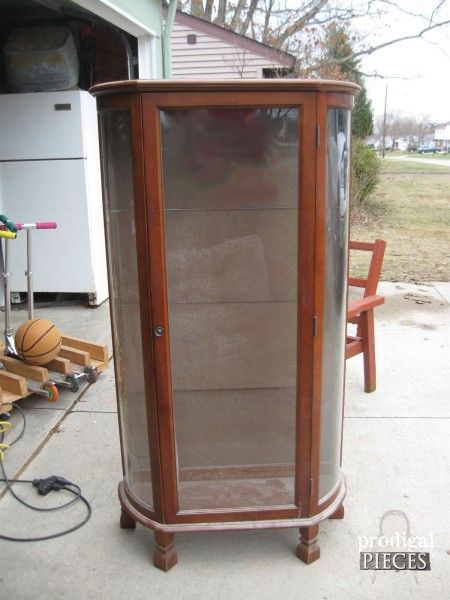 Vintage Curio Cabinet Gets Tissue Paper Transformation by Prodigal Pieces www.prodigalpieces.com #prodigalpieces Farmhouse Curio Cabinet Makeover, Glass Cabinet Redo, Painted Display Cabinet Ideas, Curved Curio Cabinet Makeover, Upcycle Curio Cabinet, Old Curio Cabinet Makeover, Refinish Curio Cabinet, Updated Curio Cabinet Ideas, Repurpose Curio Cabinet