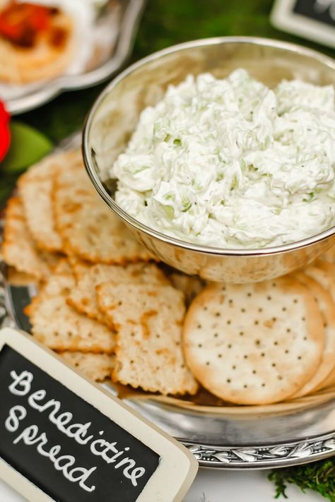 Derby Party Appetizers, Kentucky Derby Recipes, Kentucky Derby Party Games, Kentucky Derby Food, Derby Day Party, Derby Food, Derby Themed Party, Derby Recipe, Kentucky Derby Theme