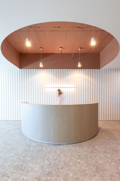 2 King Street Level 8 Speculative Suite 2 | Archway Spa Reception Desk, Wall Shapes, Salon Office, Exposed Ceilings, Commercial Office Design, Office Ceiling, Spa Reception, Open Ceiling, Store Design Boutique