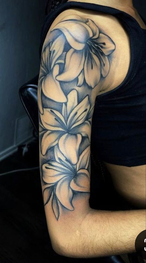 Female Sleeve Tattoo Ideas, Cute Shoulder Tattoos, Female Sleeve Tattoo, Arm Tattoos Black, Arm Sleeve Tattoos For Women, Hand Tattoos For Girls, Cute Hand Tattoos, Pretty Hand Tattoos, Female Sleeve