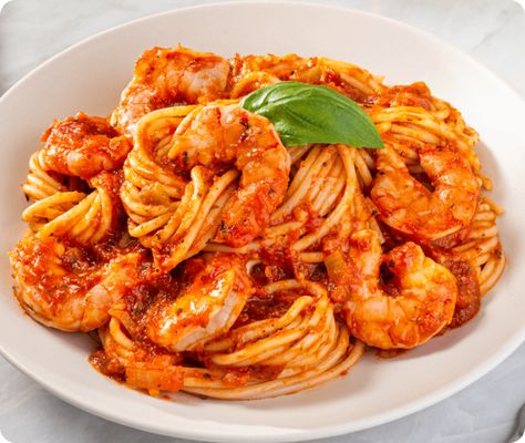 Shrimp Marinara with Pasta | Newman's Own Marinara Pasta Recipes, Pasta With Marinara Sauce, Shrimp Marinara, Marinara Pasta, Flavorful Shrimp, Marinara Recipe, Fresh Shrimp, Homemade Tomato Sauce, Fresh Salad