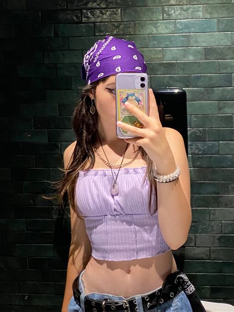 Purple Bandana Aesthetic, Purple Bandana Outfit, Hairstyles With Bandanas, Y2k Bandana, Swag Aesthetic, Purple Bandana, Bandana Outfit, Summer Happiness, Bandana Girl