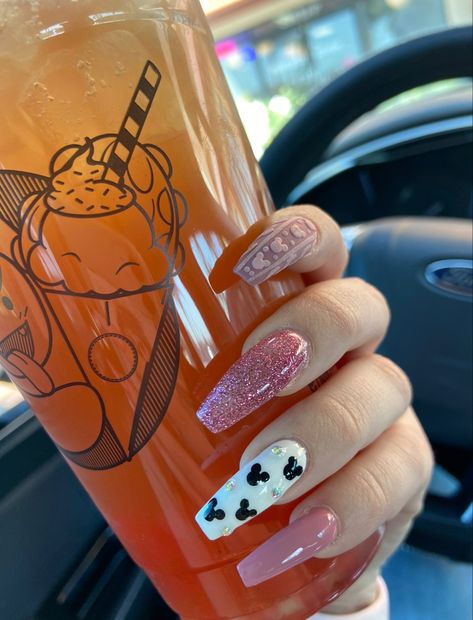 Pink Mickey Mouse Inspired Acrylic Nails Disney Inspired Acrylic Nails, Disney Nails Acrylic Coffin, Disney Nails Mickey Mouse, Disney Themed Nails Acrylic Long, Long Disney Acrylic Nails, Disney Nails Coffin, Disney Nails Long, Mickey Mouse Almond Nails, Disneyland Acrylic Nails