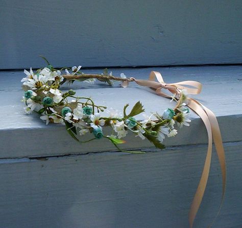 Beautiful flower hair crown Summer Flower Crown, Robin Egg Blue Wedding, Fairy Halo, Festival Flower Crown, Wild Daisies, Boho Crown, Berry Wedding, Boho Flower Crown, Wedding Hair Wreath