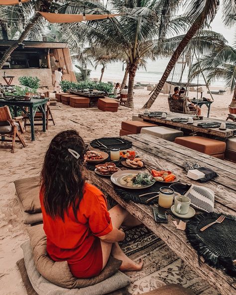 Tulum, mon guide de voyage ! - Beauty and chill Beach Glamping, Coco Tulum, Tulum Style, Tulum Resorts, Beach Shacks, Tulum Travel, Tulum Hotels, Glamping Resorts, Things To