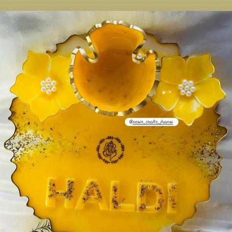 Bringing a touch of tradition to modern art ✨🌼 Our resin Haldi Mehndi palette captures the vibrant essence of celebration and culture. Perfect for adding a splash of color to your special moments! 💛💚 Dm for order 🎁🎁 #haldimehndi #resinart #culturalvibes #haldiceremony #mehndi #smallbusiness #wedding #indianwedding #bride #groom Resin Palette, Resin Work, Wedding Crafts Diy, Haldi Ceremony, Wedding Crafts, Special Moments, Handmade Products, Weeding, Crafts Diy