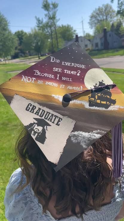 Wicked Graduation Cap, Princess Bride Graduation Cap, Western Graduation Cap, Graduation Cap Ideas High School, Senior Caps, Graduation Cap Decoration Nursing, Graduation Poems, Funny Graduation Caps, Creative Graduation Caps