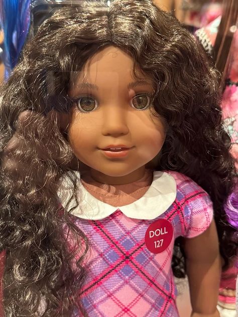 New American Girl Truly Me Dolls @ AG Nashville Truly Me Dolls, Black American Girl Doll, Blond Curly Hair, New American Girl Doll, Brown Wavy Hair, Blonde Curly Hair, Hair Gray, Black Curly, Black Curly Hair