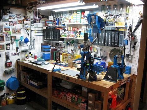 Show us your reloading setup! - Page 3 Dillon Reloading, Reloading Table, Reloading Room, Reloading Bench, Bench Ideas, Workshop Ideas, Garage Workshop, Garage Organization, Shop Ideas