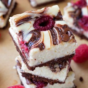 Nutella Cheesecake Bars, Nutella Raspberry, Desserts Cheesecake, No Bake Nutella Cheesecake, Swirl Cheesecake, Nutella Cheesecake, Baking Desserts, Flourless Chocolate Cakes, Nutella Recipes