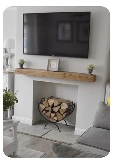 Lounge Fireplace, Empty Fireplace Ideas, Log Burner Living Room, Fireplace Beam, Feature Wall Living Room, Dining Room Fireplace, Living Room Setup, Living Room Decor Fireplace, Cosy Living Room