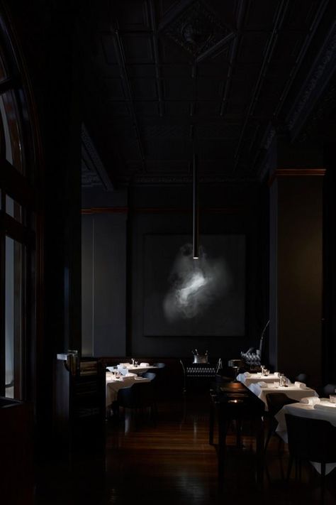 Dark Restaurant, Black Restaurant, Drink Design, Bar And Restaurant, Boho Interiors, Vogue Living, Dark Interiors, Cool Cafe, Modern Bar