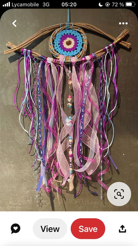 Hippy Crafts Diy, Witchy Crafts Diy Projects, Hippie Crafts Diy, Make Dream Catcher, Diy Dream Catchers, Hippie Crafts, Bohemian Diy, Bohemian Crafts, Dream Catcher Decor