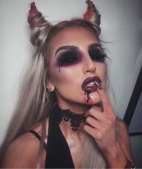 Halloween Hairstyle, Halloween Makeup Ideas, Best Party, Halloween Makeup Looks, Party Halloween, Top 50, Hairstyle Ideas, Halloween Makeup, Makeup Ideas