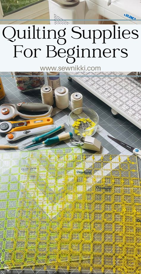 quilting supplies for beginners sitting on cutting mat Quilting Beginner Tutorial, Best Quilting Tools, Quilting Supplies For Beginners, Quilting Tools Must Have, How To Start Quilting, Quilting For Beginners Step By Step, Quilting Essentials, Quilt Supplies, Sew A Quilt