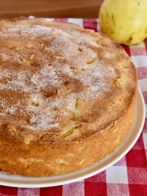 Pear Pound Cake Recipe, Pear Cottage Cheese, Pear Grappa Cake, Italian Pear Almond Cake, Italian Pear Cake, Fresh Pear Cake Recipes Easy, Anjou Pear Recipes, Pear Cake Recipes Easy, Overripe Pear Recipes