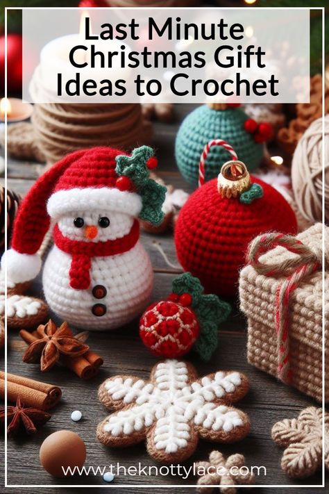 Easy Crocheted Christmas Gifts, Small Crochet Christmas Projects, Crochet Christmas Gifts Easy, Crochet Christmas Presents Free Pattern, Christmas Present Crochet, Crochet Club Ideas, Crochet Quick Christmas Gifts, Christmas Crochet To Sell, Crochet Christmas Gifts Ideas