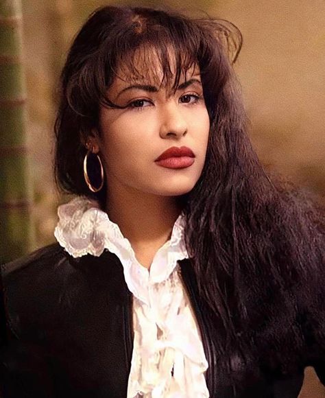 Selena Quintanilla-Peréz on Instagram: “Selena photographed by Maurice Rinaldi for her Amor Prohibido album. (1994) What's your favorite album?” Selena Selena, Musica Latina, Latina Aesthetic, Selena Pictures, Selena Q, Tejano Music, Selena Quintanilla Perez, Famous Stars, Selena Quintanilla