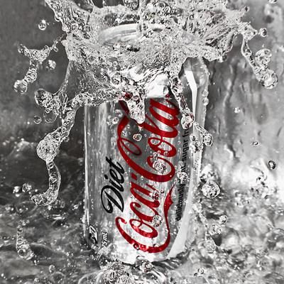 Coca Cola Pictures, Cola Wars, Pop Drink, Coca Cola Light, Coca Cola Christmas, Coca Cola Can, No Sugar Diet, Splash Color, Coke Cola