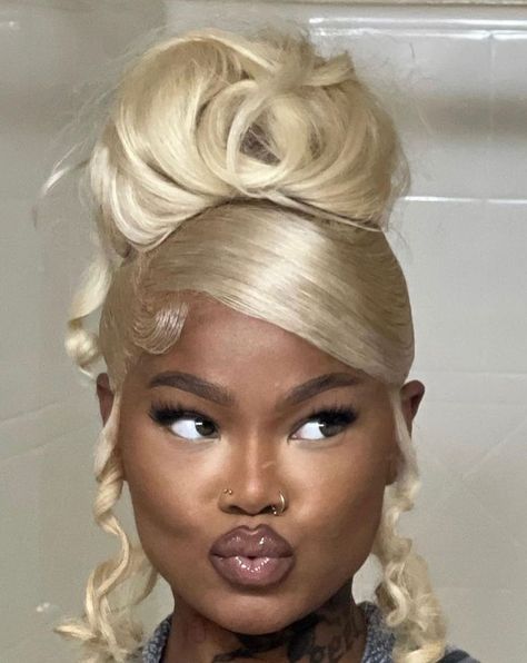 BRWNART on Instagram: “@buddyvonn” Wow Hair, Barbie Ponytail, Blonde Updo, Wigs Color, Wow Hair Products, Blonde Lace Front Wigs, Birthday Hair, 90s Hairstyles, Colored Wigs