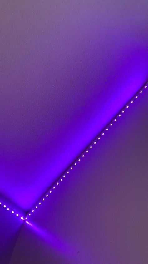 Avatoon Backgrounds, Purple Led Lights, Night Landscape Photography, Chanel Wall Art, Led Bleu, Led Lighting Bedroom, Led Video Wall, Story Ideas Pictures, Lit Wallpaper