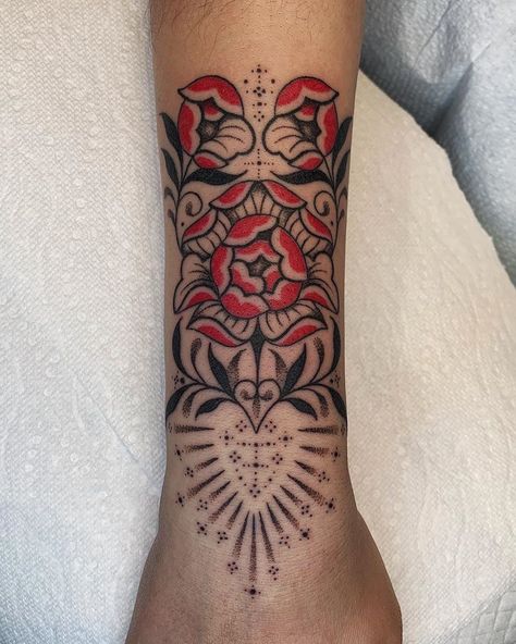 +Hurricane’sHandPøkedTattøøs+ on Instagram: “Red Flowers Wrist Cuff from a while ago 🥀 All done by hand, no machine • Would love to see this one healed! Swipe Left for a lil video ♥︎…” Ornamental Tattoo Wrist, Tattoo Wrist, Ornamental Tattoo, Fire Flower, Wrist Cuffs, Wrist Tattoos, Dreamcatcher Tattoo, Thank You So Much, Red Flowers