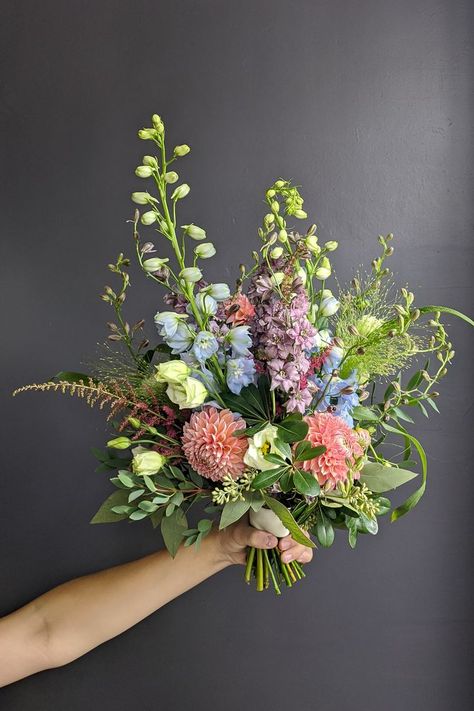 Bouquet Champetre, Wildflower Wedding Bouquet, Bridal Bouquet Spring, Summer Meadow, Spring Wildflowers, Wildflower Bouquet, Bouquet Arrangements, Wildflower Wedding, Bouquet Of Flowers