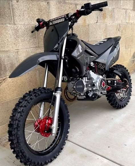 Motard Bikes, Vw Pointer, Custom Dirt Bike, Yamaha Tw200, Ducati Motorbike, Yamaha Motocross, Tmax Yamaha, Motocross Love, Cool Dirt Bikes