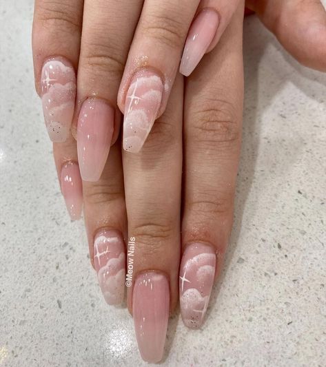 Dreamy Nail Designs, Cloud French Tip Nails, Clouds Aesthetic Nails, Pink Sky Nails, Pink Cloud Nails, Acrylic Nails Cloud Design, Celestial Nails Acrylic, Acrylic Nails Clouds, Dreamy Cloud Nails