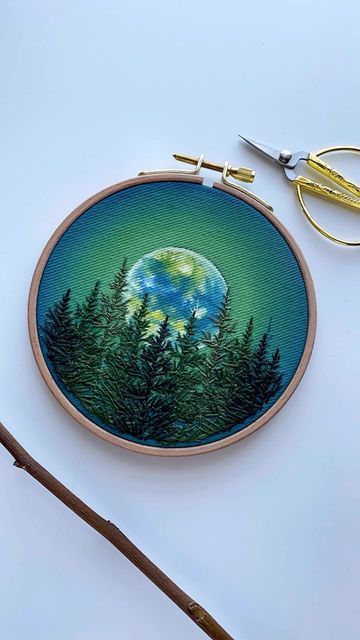 Acrylic Paint And Embroidery, Embroidery With Painting, Embroidery And Watercolor, Watercolor Embroidery Mixed Media, Universe Embroidery, Embroidery Watercolor, Watercolour Embroidery, Paint And Embroidery, Painting And Embroidery