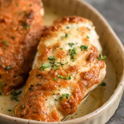 Chicken Breast Oven Recipes, Melt In Your Mouth Chicken, Chicken Breast Oven, Baked Chicken Recipes Easy, Chicken Breast Recipes Baked, Sour Cream Chicken, Easy Chicken Breast, Chicken Breast Recipes Easy, Roast Chicken Recipes