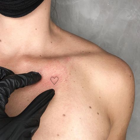 Red Heart Tattoo Collar Bone, Heart Fineline Tattoo, Heart Tattoo Collar Bone, Heart Tattoo On Collar Bone, Heart Collar Bone Tattoo, Minimalist Tattoo Heart, Fineline Heart Tattoo, Heart Tattoo On Chest, Fine Line Heart Tattoo