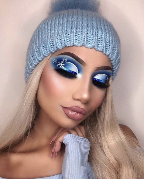 Frozen Makeup Looks Winter, Winter Make Up, Eye Makeup Glitter, Xmas Makeup, Shadow Ideas, Fantasy Make-up, Make Up Designs, Christmas Eye Makeup, Mekap Mata