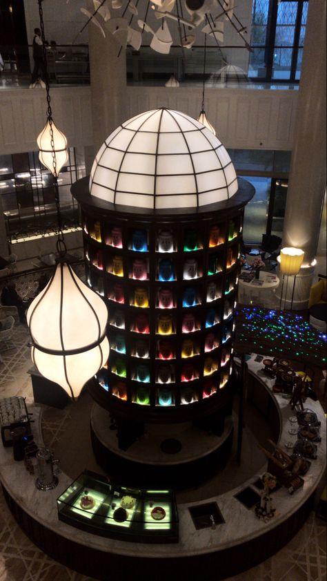 This is the cafe area of InterContinental hotel. Absolutely gorgeous decor. <3 Bisha Hotel Toronto, 25 Hours Hotel Dubai, Midland Hotel, The Dharmawangsa Hotel, Cafe Area, Dhaka Bangladesh, Intercontinental Hotel, Novelty Lamp, Cafe