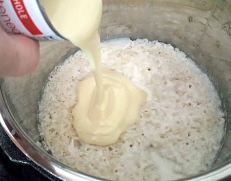 instant pot rice pudding (arroz con leche) add the condensed milk Ip Rice, Instant Pot Rice Pudding, Pressure Cooker Desserts, Sago Recipes, Nectarine Recipes, Instant Pot Rice, Crockpot Express, Rice Pudding Recipes, Rice Pudding Recipe