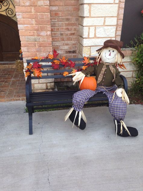 Front porch . Fall decor . Porch bench . Fall leaves . Pumpkins . Scarecrows . DIY Scarecrows Diy, Fall Bench Decor, Fall Decor Porch, Porch Fall Decor, Outdoor Fall Decor Ideas, Diy Scarecrow, Fall Front Porch Decor Ideas, Porch Bench, Do Something Different