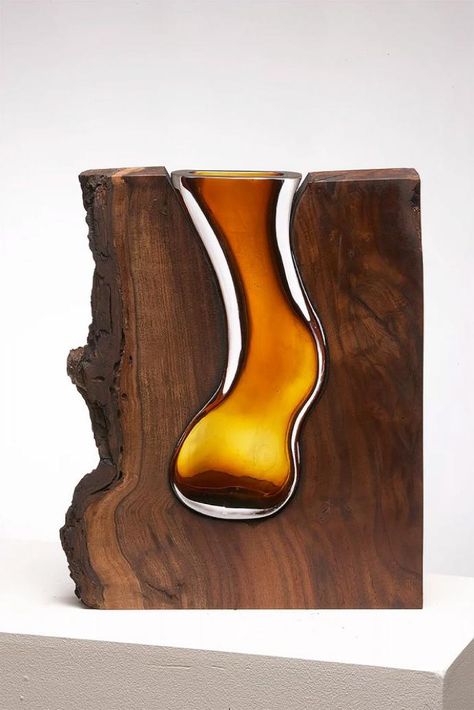 Woodworking Box, Art Of Glass, Products Ideas, Woodworking Supplies, Glass Sculptures, Learn Woodworking, Epoxy Resin Wood, Wood Pallet Projects, Grid Design