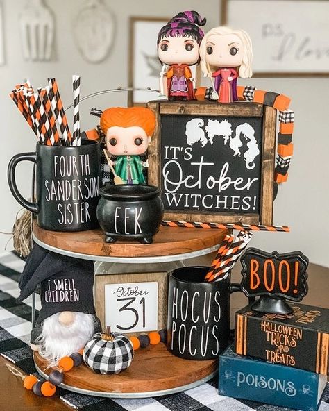 25 Halloween Tiered Tray Décor Ideas for Your Inspiration Halloween Tiered Tray Ideas, Hocus Pocus Signs, Hocus Pocus Gnomes, Tiered Tray Ideas, Hocus Pocus Party, Hallowen Ideas, Tier Trays, Farmhouse Halloween, Halloween Tattoo