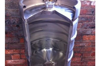 8 Cool Things You Can Make Out Of A Keg | Digital Trends Diy Outdoor Urinal Ideas, Kegs At Wedding, Beer Keg Ideas Projects, Ideas For Old Beer Kegs, Keg Table, Wine Barrel Kegerator, Bar Made From Whiskey Barrels, Beer Keg Ideas, Deep Sink