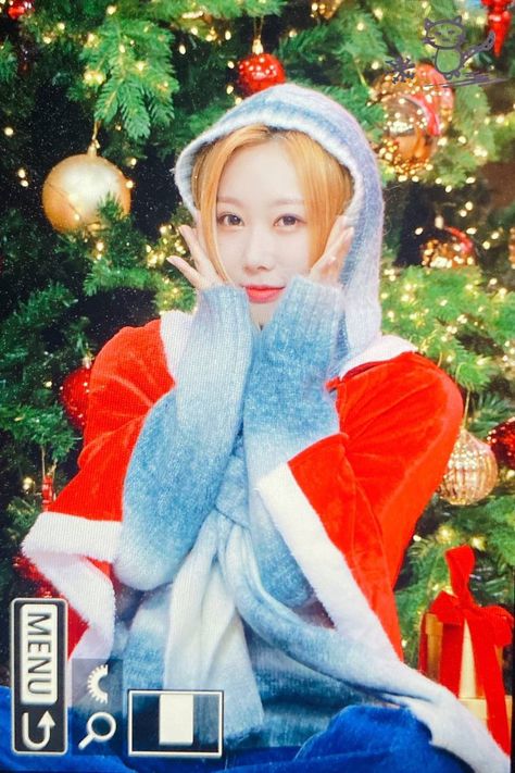 Pop Christmas, Dreamcatcher Handong, Chinese Zodiac Signs, South Korean Girls, Dream Catcher, Girl Group, On Twitter, Twitter, Christmas